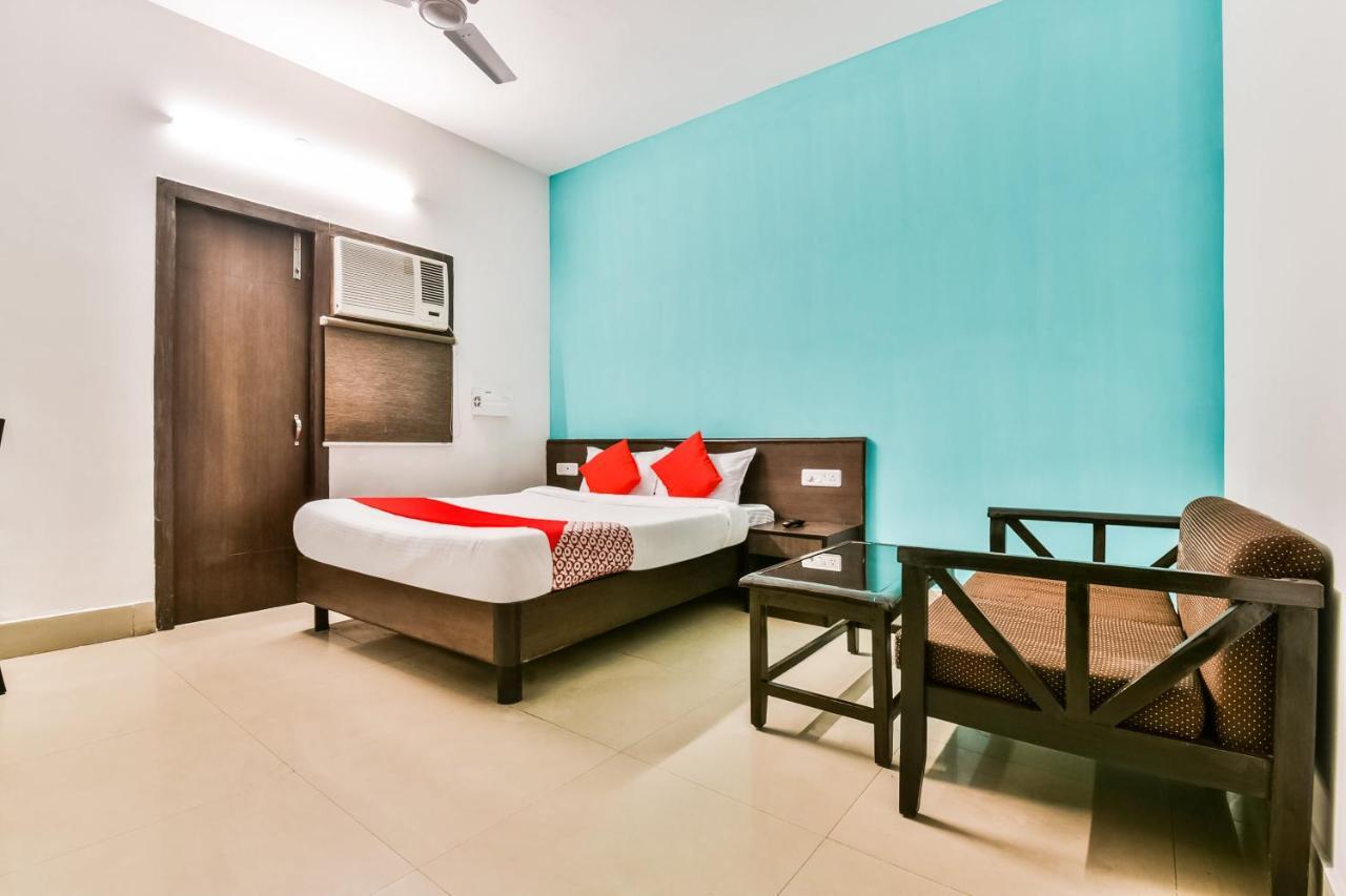 باتنا Oyo 62096 Pride Palace Hotels المظهر الخارجي الصورة