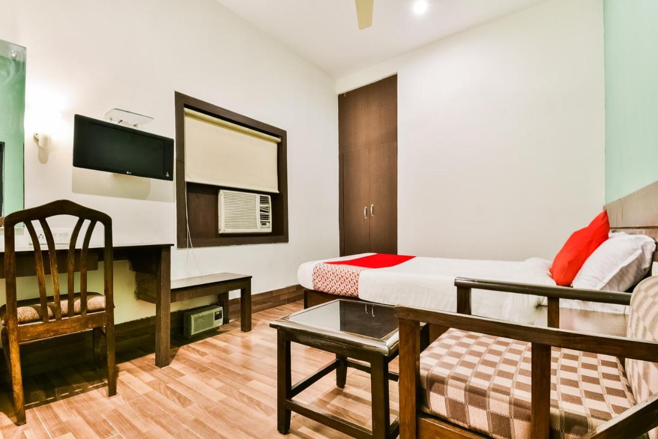 باتنا Oyo 62096 Pride Palace Hotels المظهر الخارجي الصورة