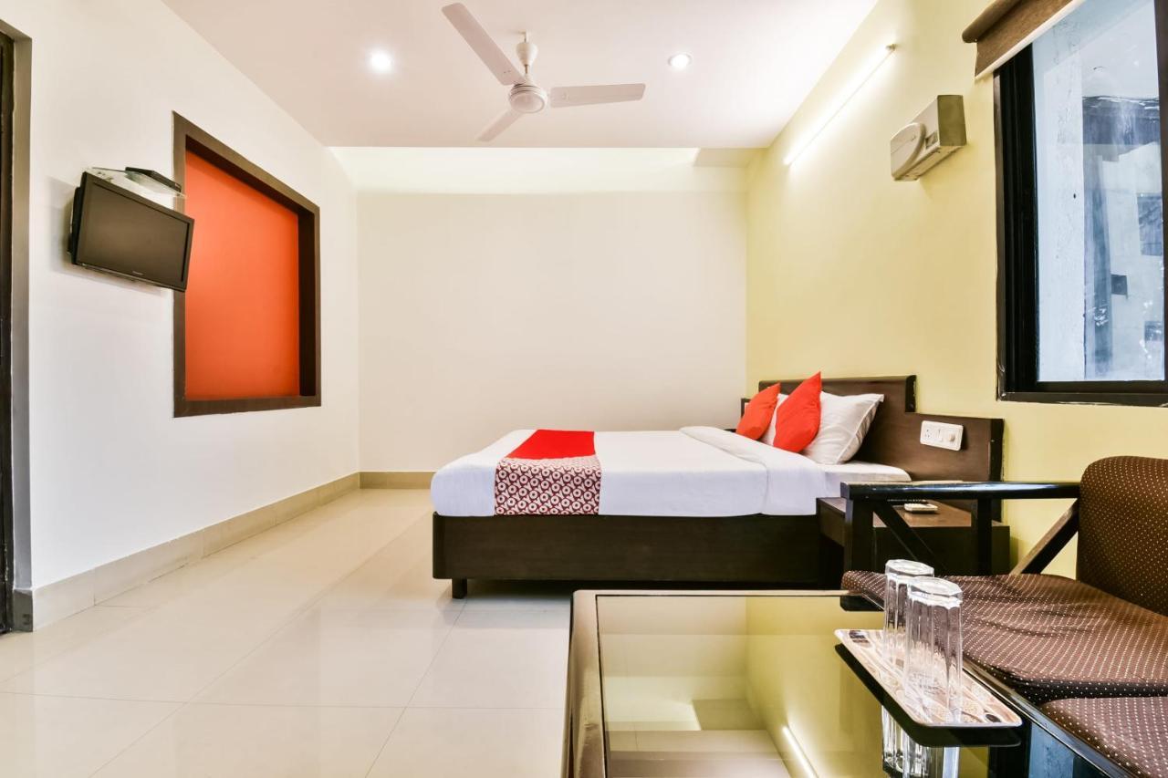 باتنا Oyo 62096 Pride Palace Hotels المظهر الخارجي الصورة